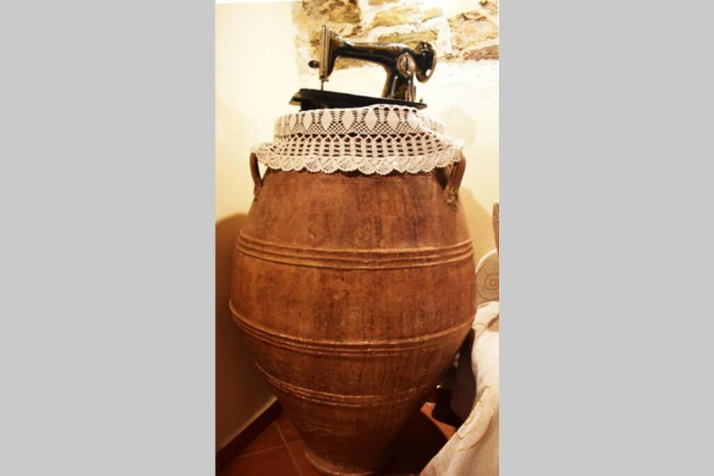 Traditional Cretan Stone House In The Center Of Crete Litos Dış mekan fotoğraf